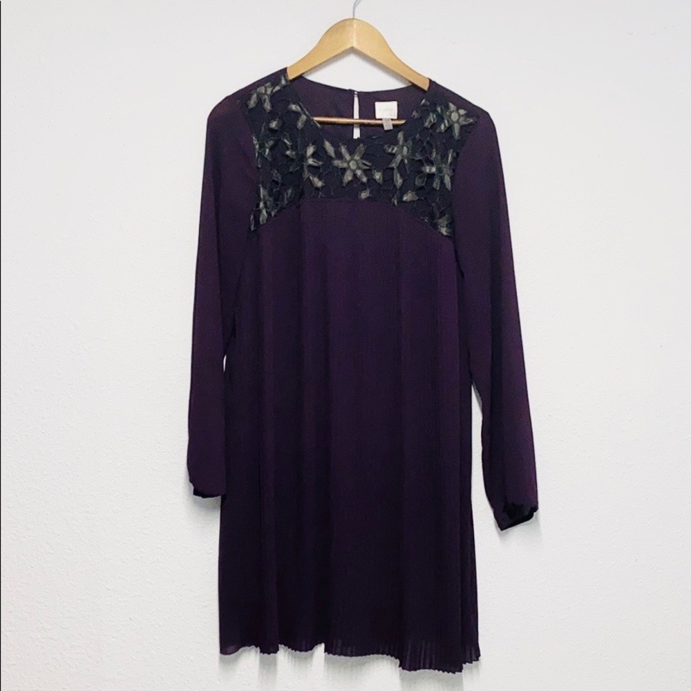Cupio Pleated Faux Floral Purple Dress Size Med
